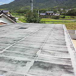 山口県防府市の西中国建設の陸屋根防水塗装工事